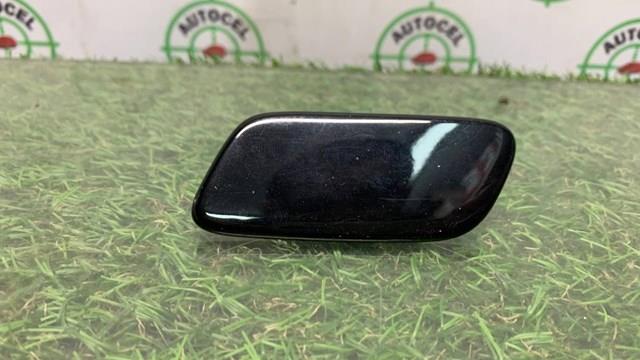 8504560030C0 Toyota Накладка форсунки омывателя фары передней