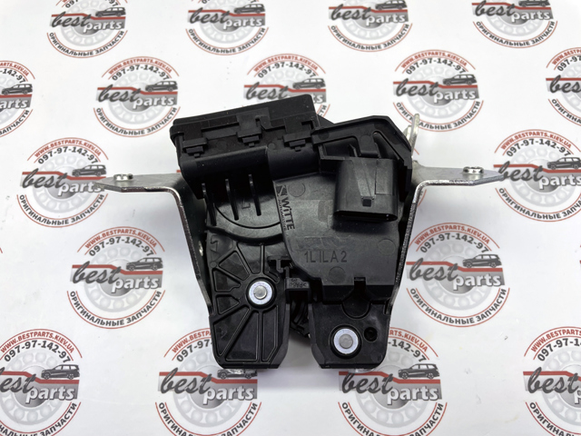 Fecho de tampa de porta-malas (de 3ª/5ª porta traseira) Mercedes A099740060064