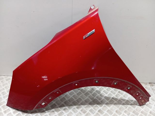 Крыло левое Ford 2405126