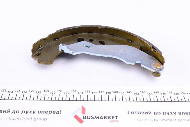 Задние барабанные колодки K919 Kampol