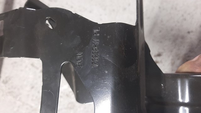 Купить 51648071632 BMW Кронштейн (адаптер) крепления фары передней правой