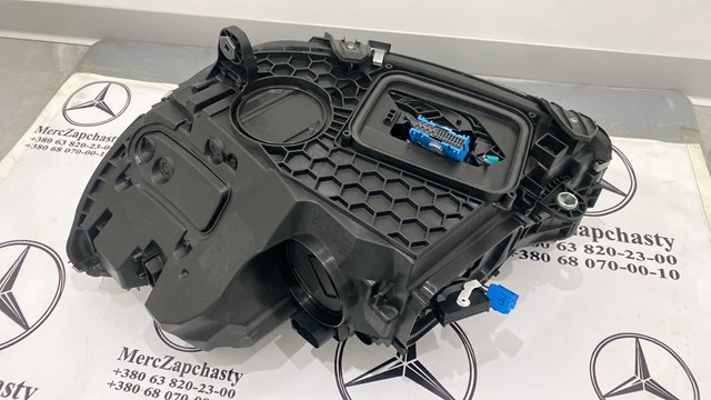 2069068003 Mercedes 