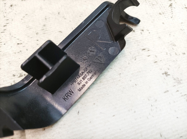  Porsche 9J1857782 цена, от 5.65 USD