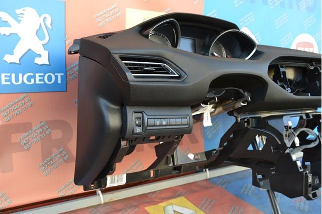 9677848780 Peugeot/Citroen Подушка безопасности боковая