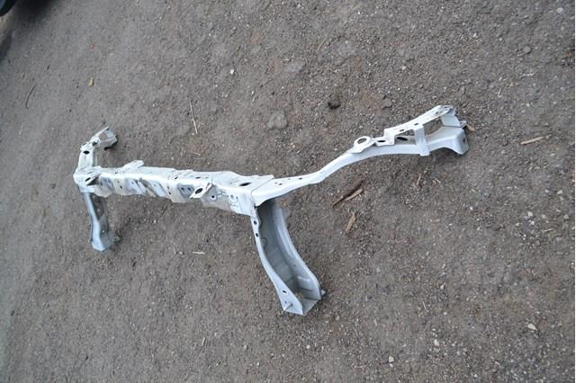 Верхняя рамка радиатора 42599080 Opel
