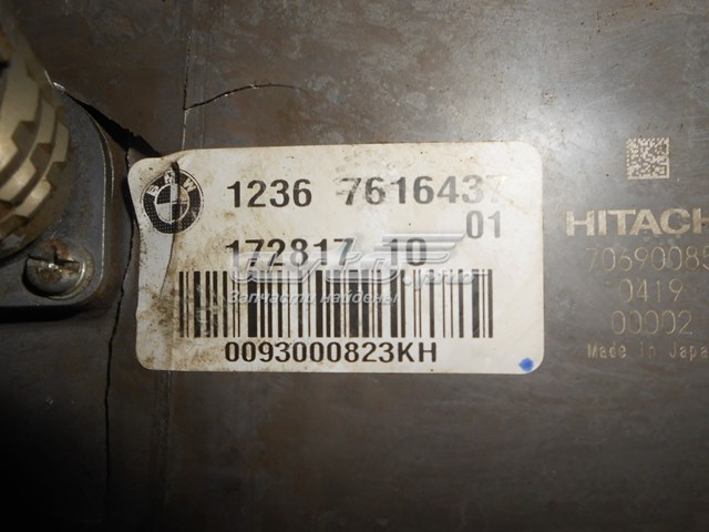 12367616437 BMW 