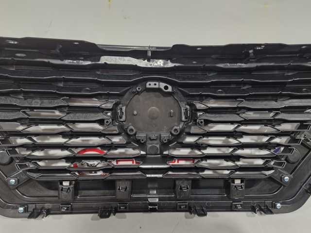 Облицовка радиатора Nissan/Infiniti 623106RR0A цена, от 107.69 USD