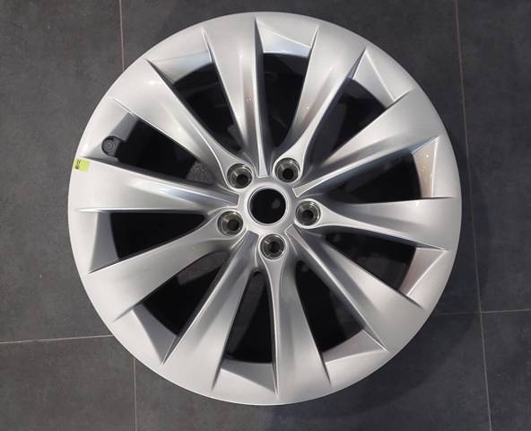 102724400B Tesla Оригинальные диски