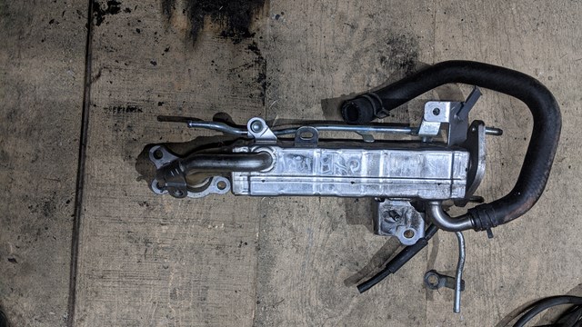 SH012030Y Mazda Радиатор системы EGR