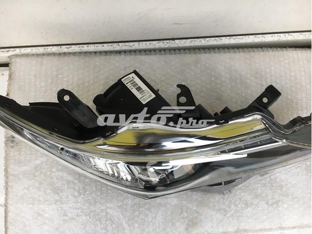 Купить 8111002E20 Toyota Фара основная правая