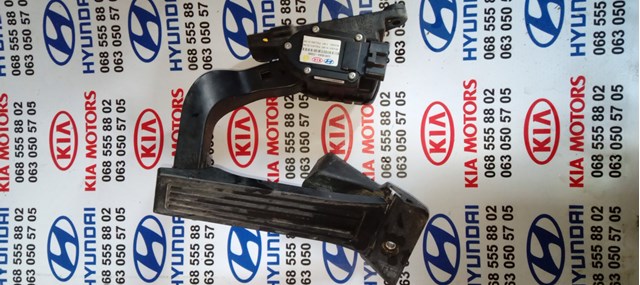  327272S000 Hyundai/Kia