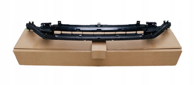 Купить LR084612 Land Rover Кронштейн бампера переднего центральный