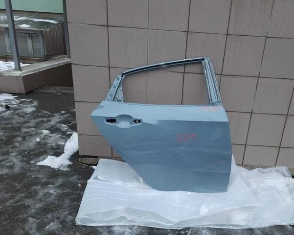 Задняя правая дверь Honda 67510TGGA00ZZ