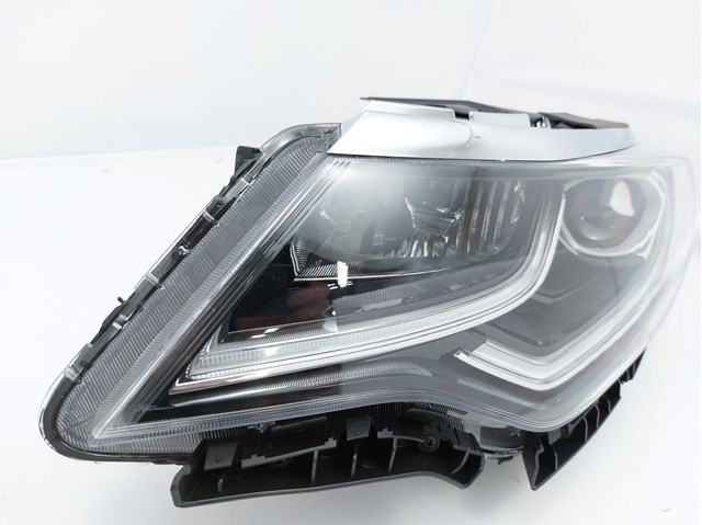 Фары Hyundai/Kia 92101D5500