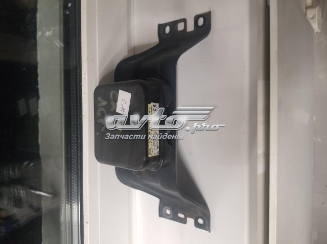 Радарный датчик дистанции GMM167XA1 Mazda