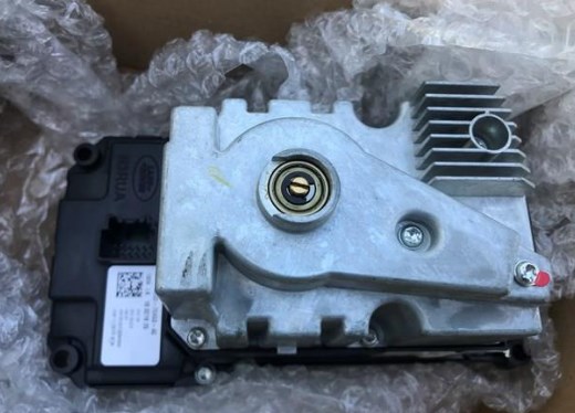 LR024731 Land Rover 