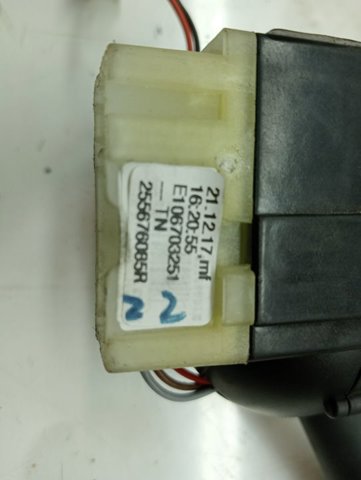 Переключатели подрулевые Renault (RVI) 255676085R цена, от 29.14 USD