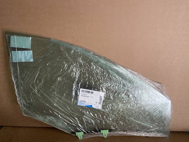 Стекло пассажирской двери XYG GS5641D302 цена, от 24.59 USD