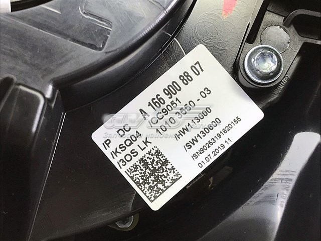 A16690088079051 Mercedes 