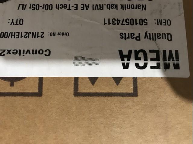 Купить 5010574311 Renault (RVI) Бампер передний, левая часть