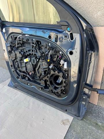 31655328 Volvo Водительская дверь