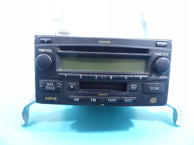 8612060A60 Toyota aparelhagem de som (rádio am/fm, universal)