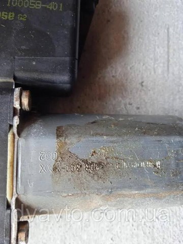 Мотор стеклоподъемника двери задней левой 0130821789 Mitsubishi