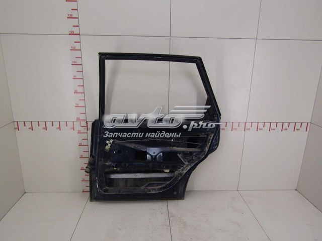 Дверь задняя, правая на Volkswagen Passat B3, B4 3A2, 351, 312