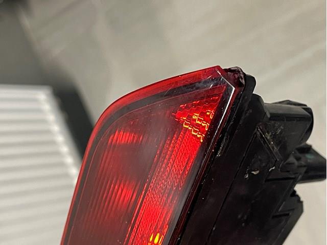 Фонарь заднего бампера правый 80A945070A VALEO