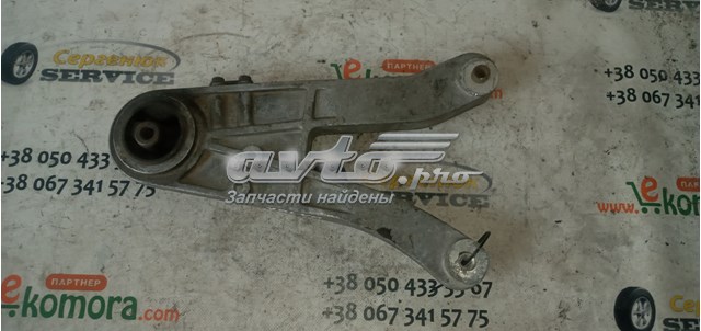 Кронштейн подушки (опоры) двигателя верхней 9434250 Volvo