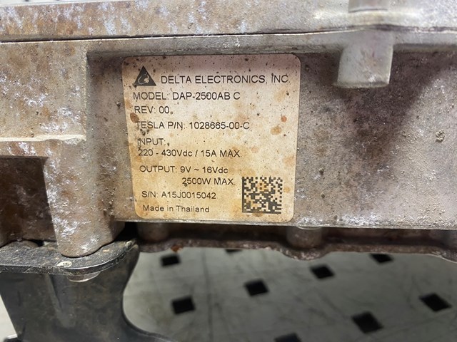 Купить 102866500C Tesla 