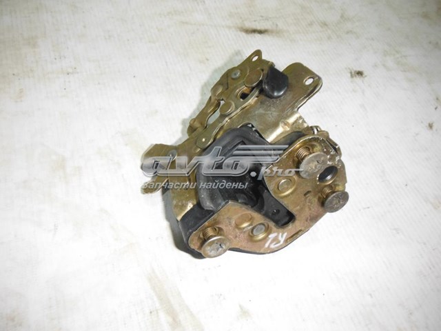 Замок двери задней левой на Opel Omega A 16, 17, 19