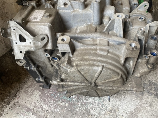  Ford LX6P7000ACA цена, от 760.16 USD