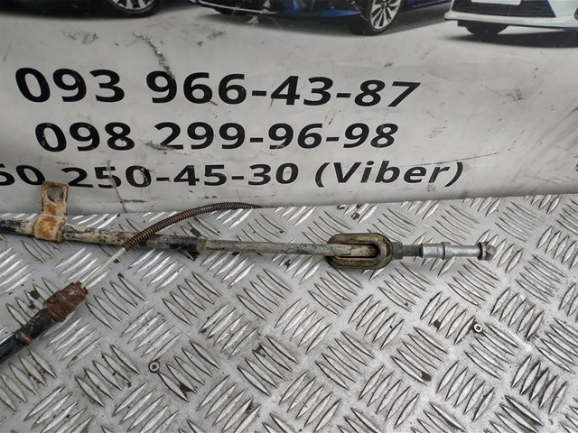 Трос ручника задний правый Subaru 26051SA000