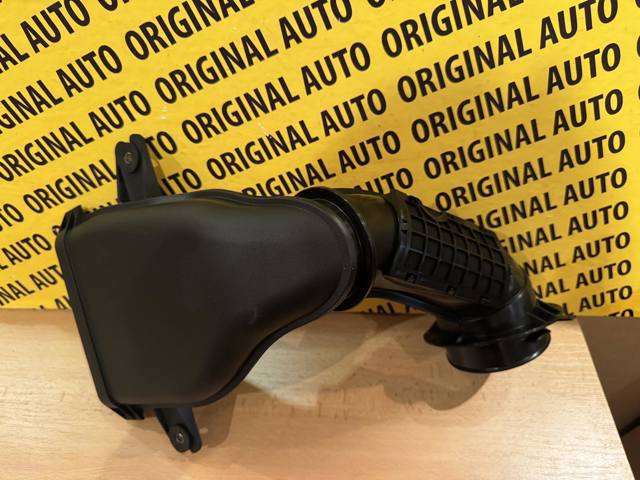 Воздухозаборник воздушного фильтра Mazda T30713200A цена, от 108.32 USD