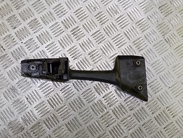 Ручка  боковой двери внутренняя правая A9067600461 Mercedes