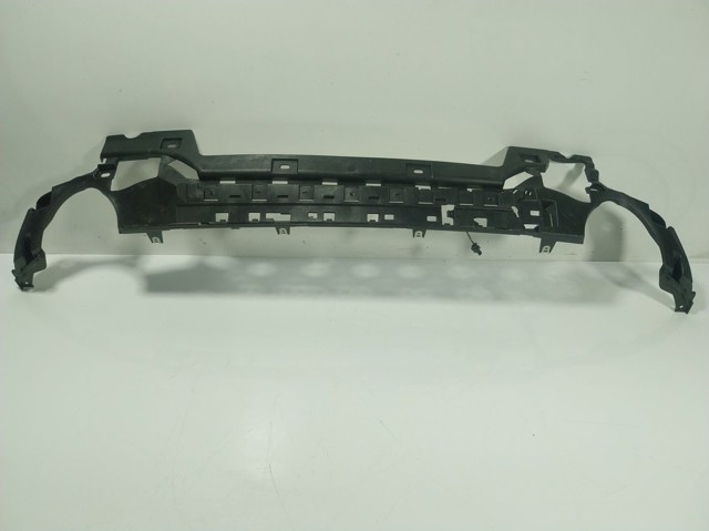 Купить 7095131 Autotechteile Кронштейн бампера заднего