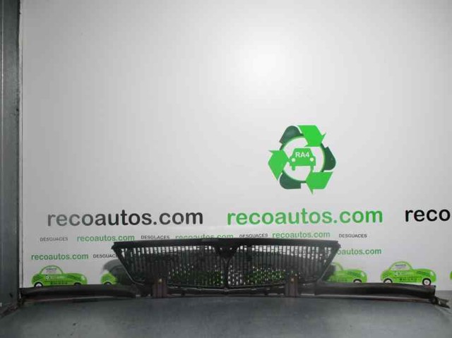 Купить 82459984 Fiat/Alfa/Lancia Решетка радиатора