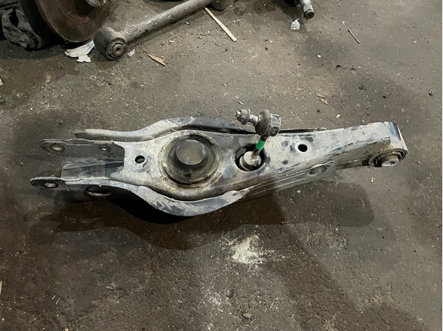 Рычаг (тяга) задней подвески продольный нижний левый/правый Hyundai/Kia 55220C5060 цена, от 63.35 USD