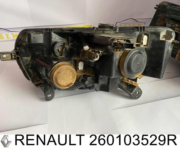 260103529R Renault (RVI) luz direita