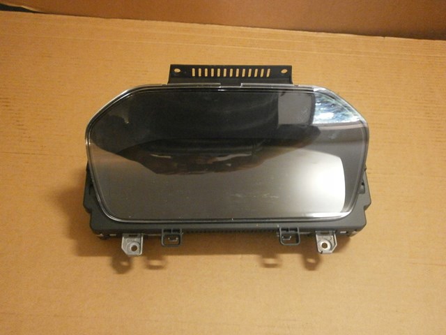30682276 Volvo 