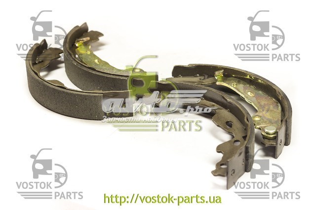 1014002679 Geely Барабанные тормозные колодки