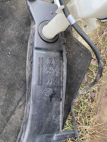 Бачок омывателя лобового стекла Peugeot/Citroen 9806526980 цена, от 36.65 USD