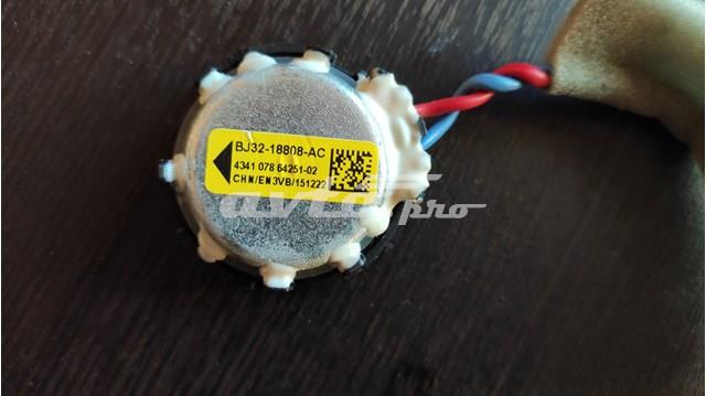 Купить LR025875 Land Rover 