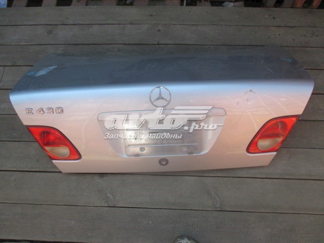 A2107500175 Mercedes Крышка багажника