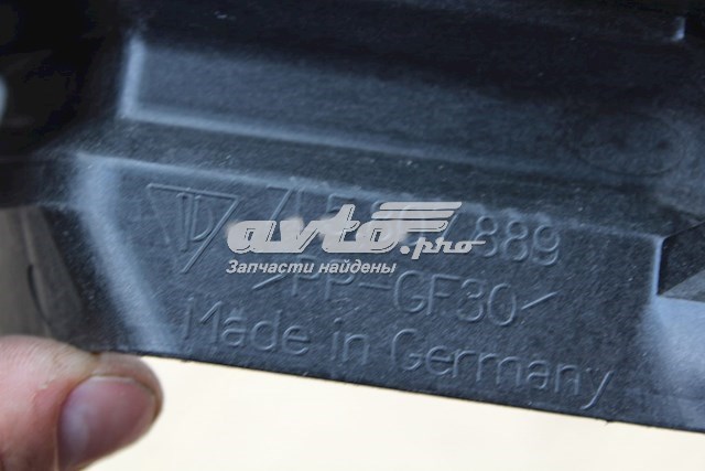 7L5807889 Porsche 