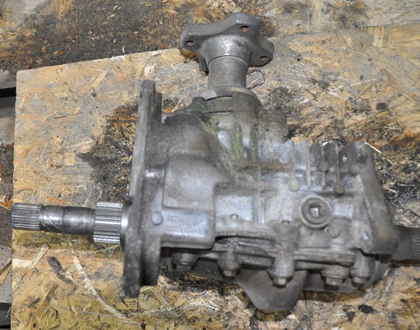 8200988056 Renault (RVI) Раздатка, коробка раздаточная