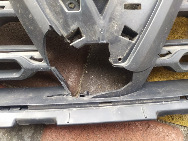  Grelha do radiador Dacia Duster SUV (HM) (2017 - 2026) 