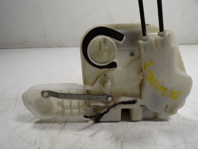 Compre Fecho da porta dianteira esquerda Mitsubishi ASX 