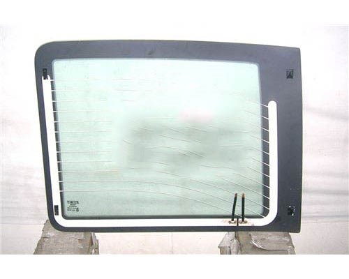 GS2601D201 XYG Стекло багажной двери распашной, левой